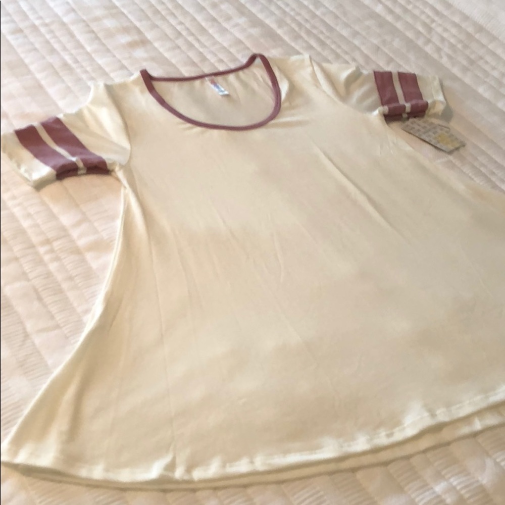 NWT LuLaRoe Perfect T